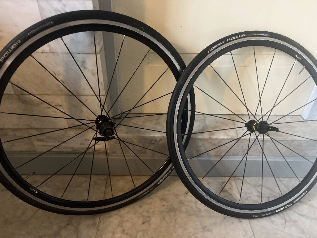 Mavic Cosmic Elite wielset – Shimano 11-speed – QR – Velgrem, Fietsen en Brommers, Wiel, Gebruikt, Ophalen of Verzenden, Aluminium
