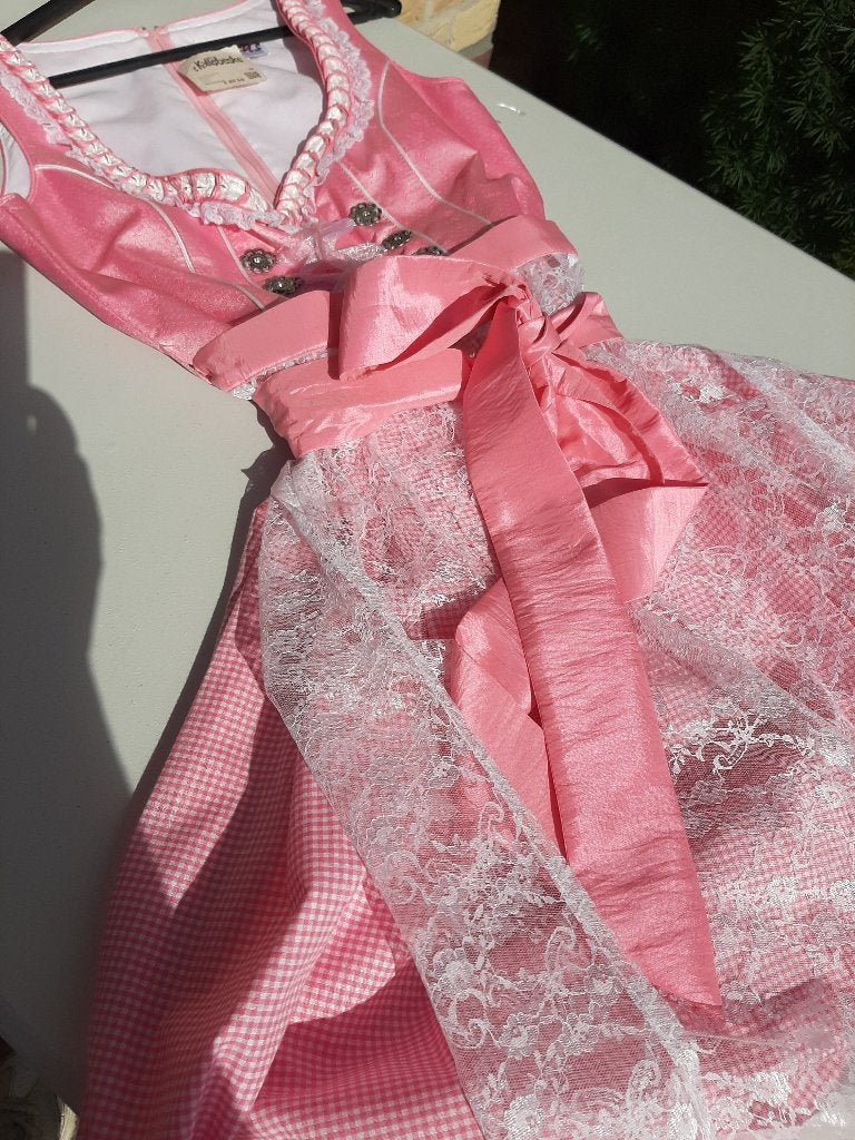 Nieuwe Roze Dirndl Maat 38 met Prijskaartje, Maat 38/40 (M), Nieuw, Ophalen of Verzenden, Onbekend