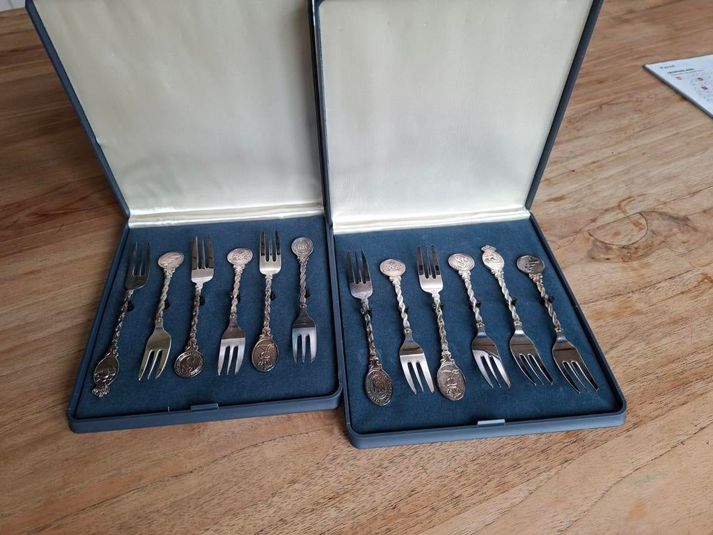 Set van 12 verzilverde gebaksvorkjes in doos, Ophalen of Verzenden