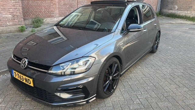 Volkswagen Golf R-line Pano voll 1.6 TDI 115pk 7-DSG 2019, 4 cilinders, Leder, Diesel, Dealer onderhouden