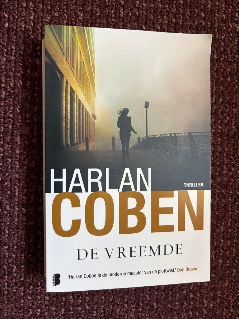 Harlan Coben, De Vreemde, Ophalen of Verzenden, Gelezen