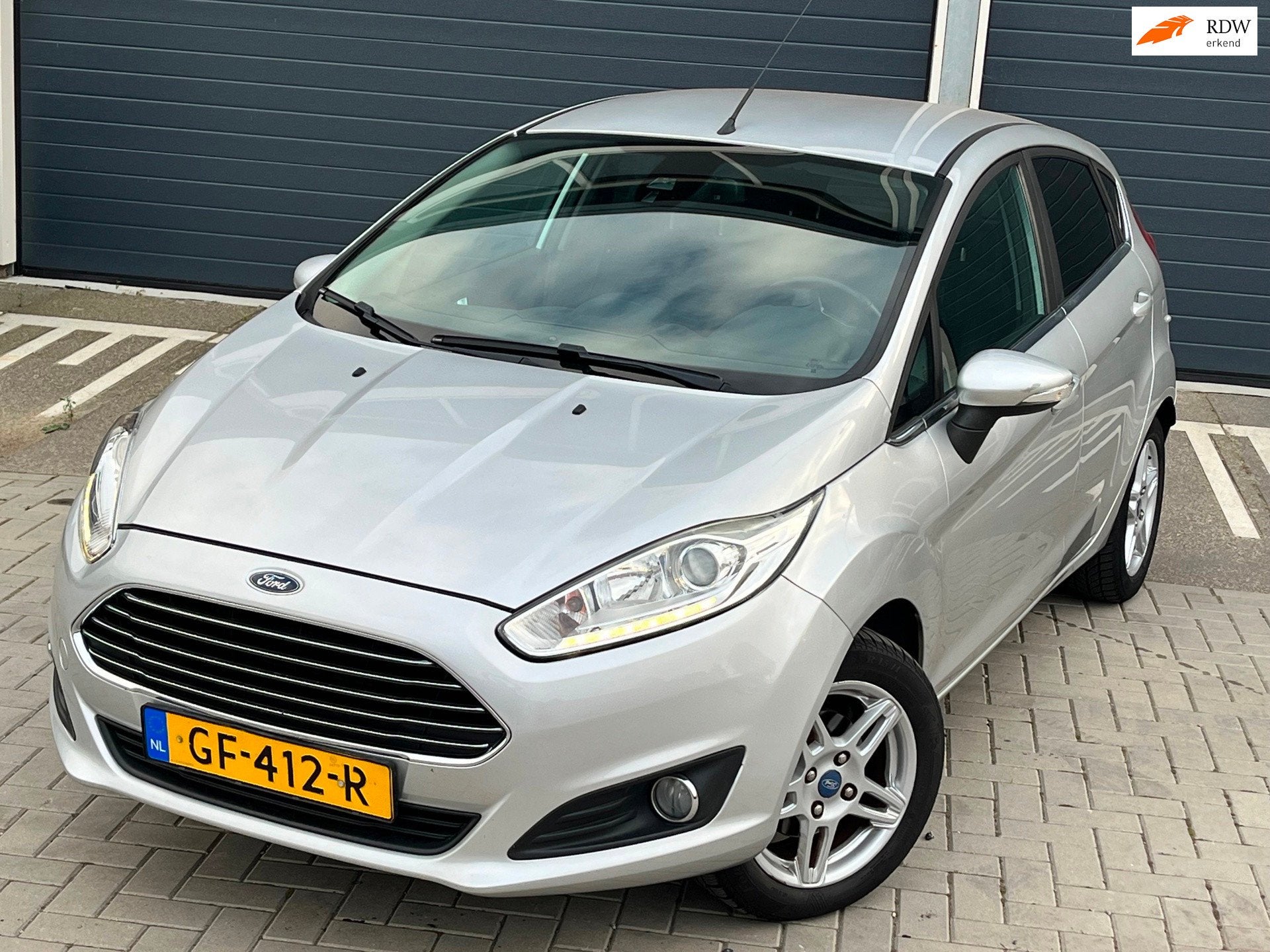 Ford Fiesta 1.0 EcoBoost Hot Hatch LED|elec ramen|101PK!|cli, Auto's, Voorwielaandrijving, Euro 5, 101 pk, 23 km/l