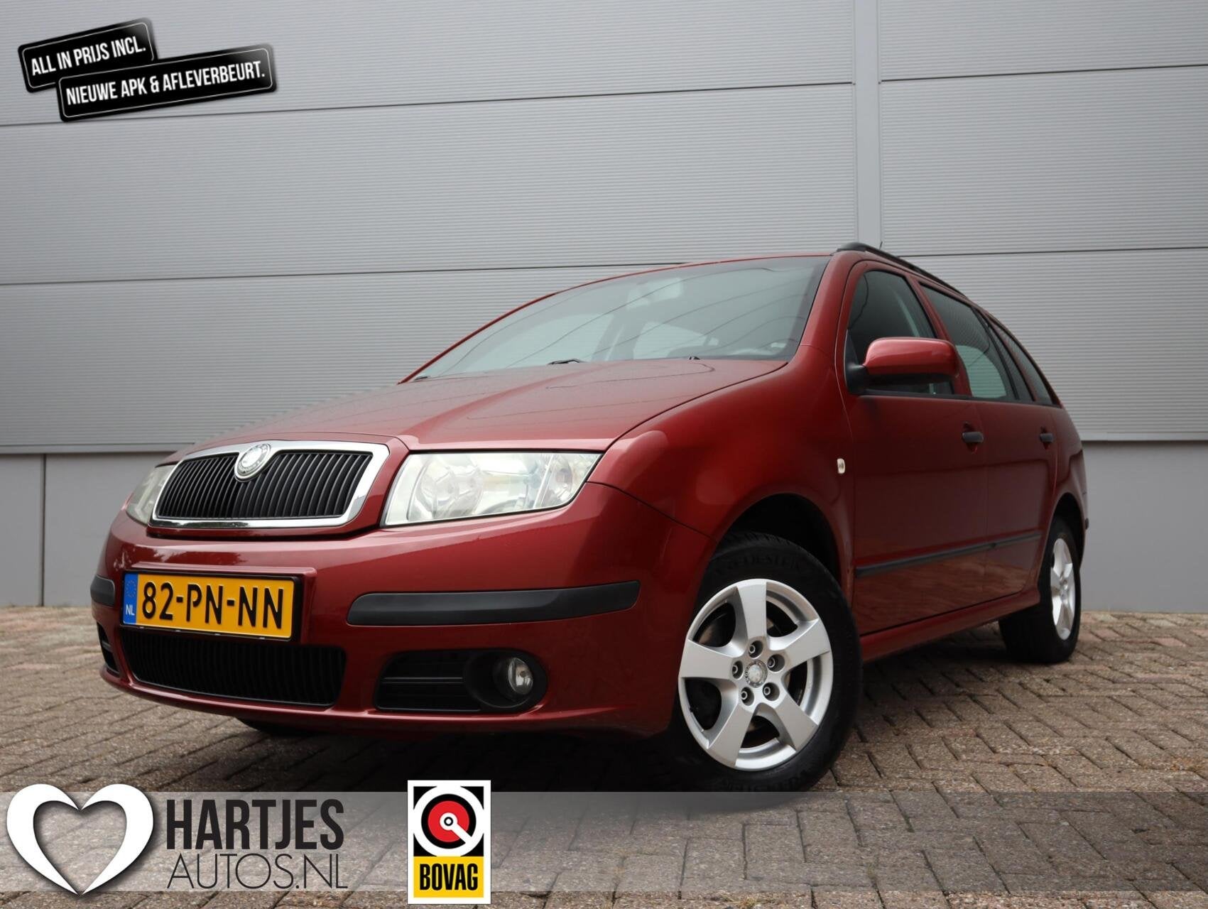 Skoda Fabia Combi 1.4-16V Ambiente (Vol-Opties!) NL-auto, Voorwielaandrijving, 450 kg, Gebruikt, 4 cilinders