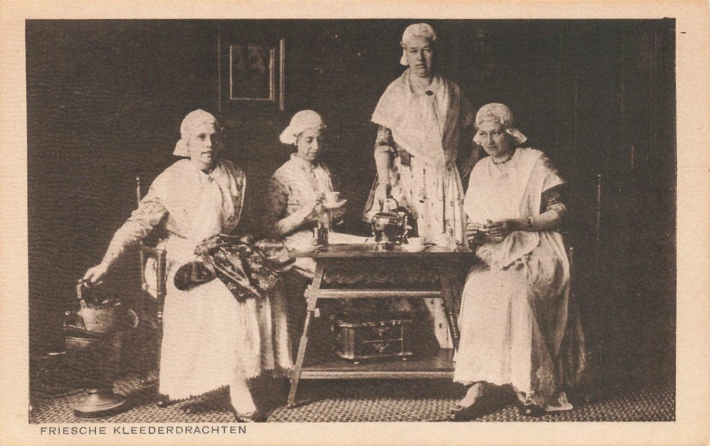Friesche Kleederdrachten, Ophalen of Verzenden, 1920 tot 1940, Ongelopen, Friesland