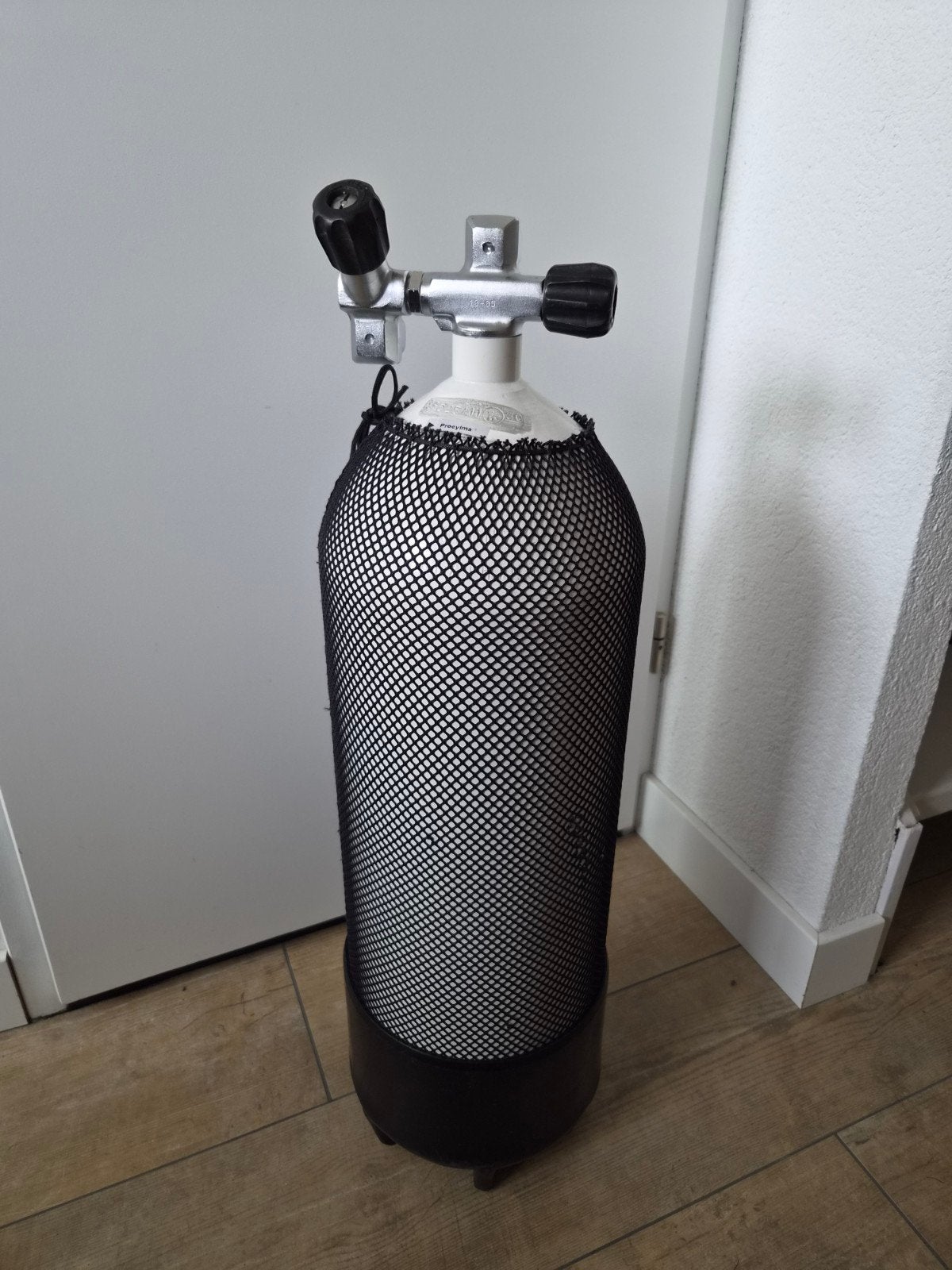 15L duikfles met dubbele kraan, gekeurd en geserviced., Watersport en Boten, Ophalen of Verzenden, Zo goed als nieuw, Duikfles