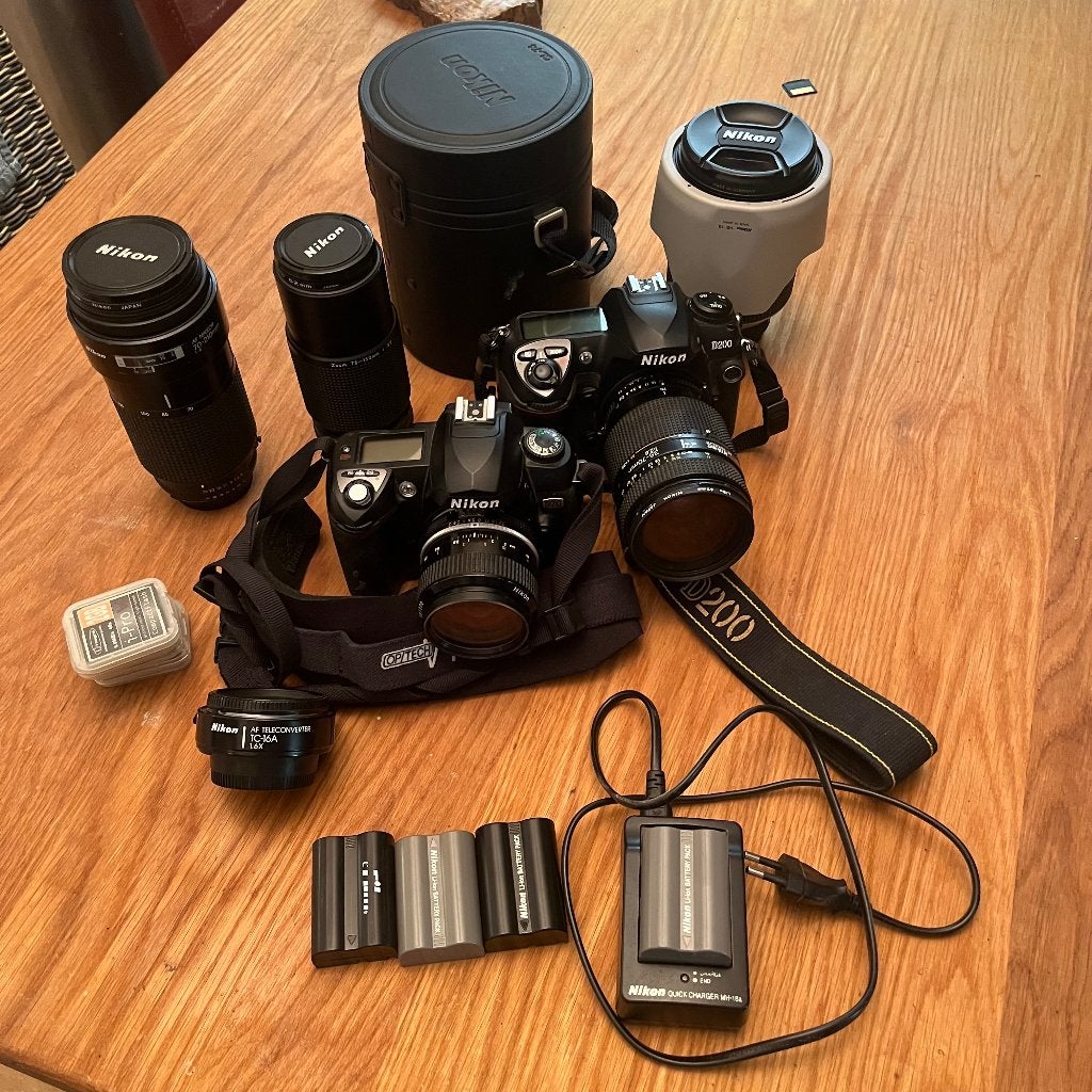Nikon camera bundle, Gebruikt, 12 megapixels, Ingebouwde flitser, Ophalen of Verzenden