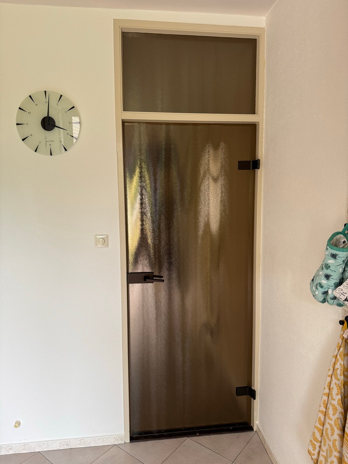 2 Jaren '70 Binnendeuren met Getint Glas, Rechtsdraaiend, Doe-het-zelf en Verbouw, Deuren en Horren, Ophalen, Gebruikt, Glas, Binnendeur
