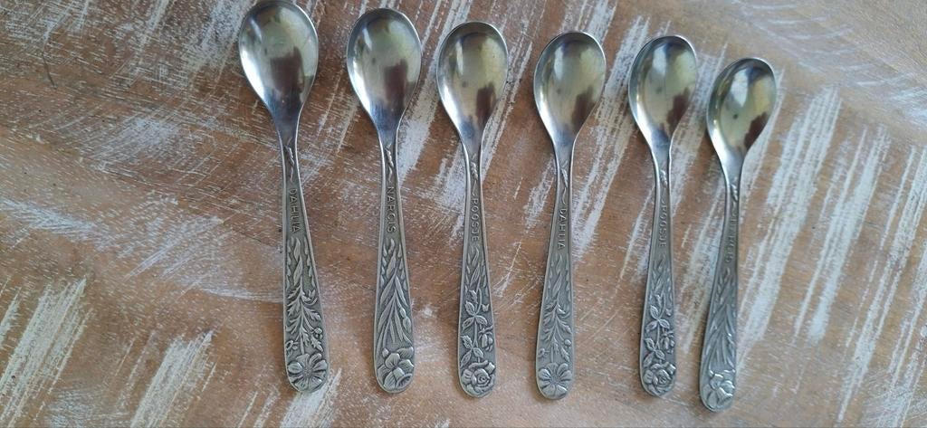 Set van 6 vintage theelepels met bloemmotief, Antiek en Kunst, Antiek | Bestek, Ophalen of Verzenden