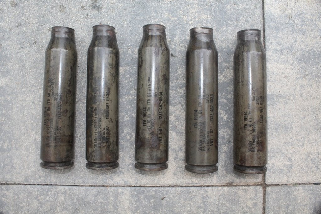 35mm   35x228 oerlikon stalen hulzen met inktopdruk, Verzamelen, Ophalen of Verzenden, Landmacht, Nederland, Hulzen of Bodemvondsten