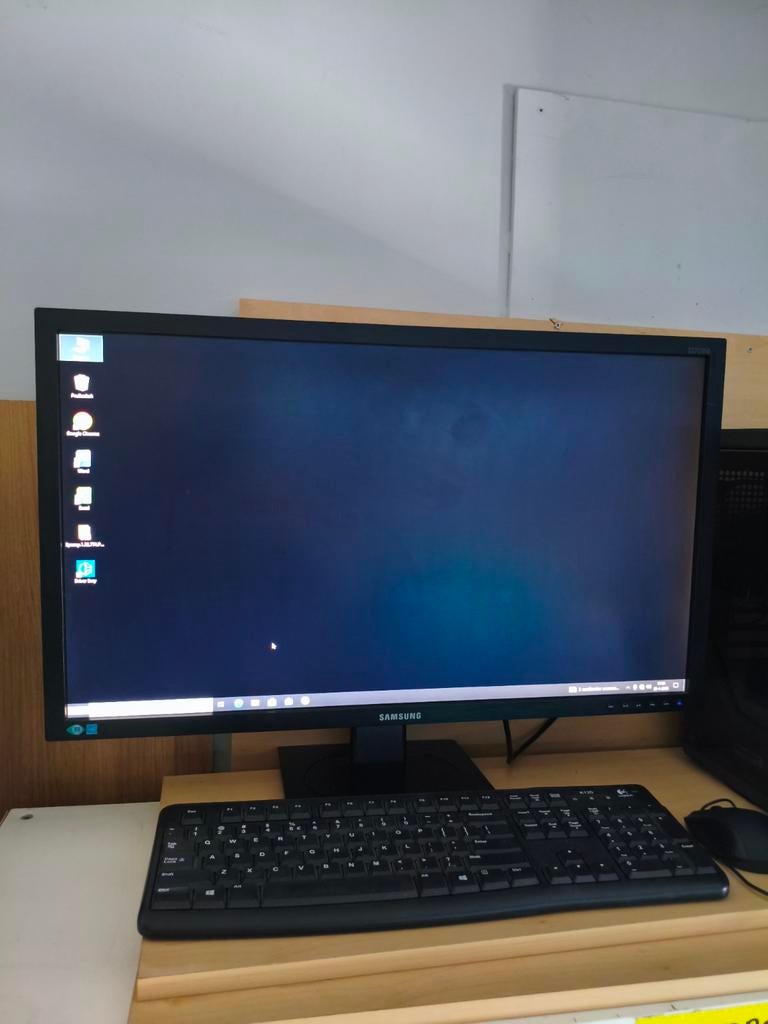 i7 PC met 20GB RAM, 24" monitor, toetsenbord &, Computers en Software, Desktop Pc's, Gebruikt, Met monitor, Intel Core i7-4770 CPU @ 3.40GHz