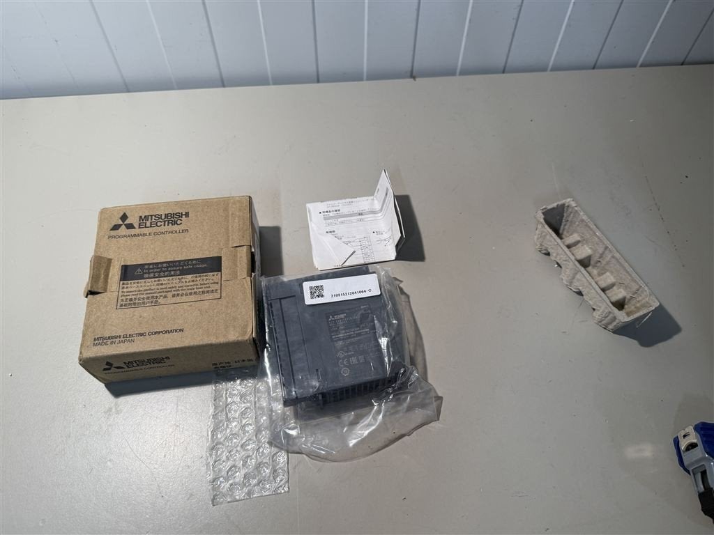 Nieuwe Mitsubishi Q68ADV Industriele PLC Module, Hobby en Vrije tijd, Ophalen of Verzenden, Nieuw