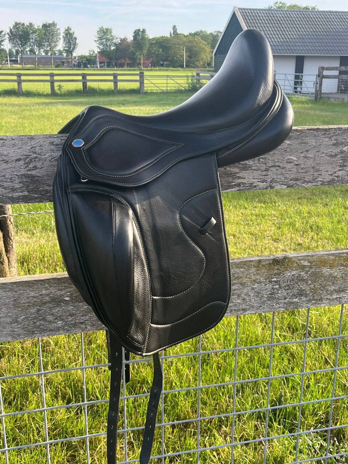 Sella Cello dressuurzadel 18 inch, Ophalen of Verzenden, Gebruikt, Dressuur