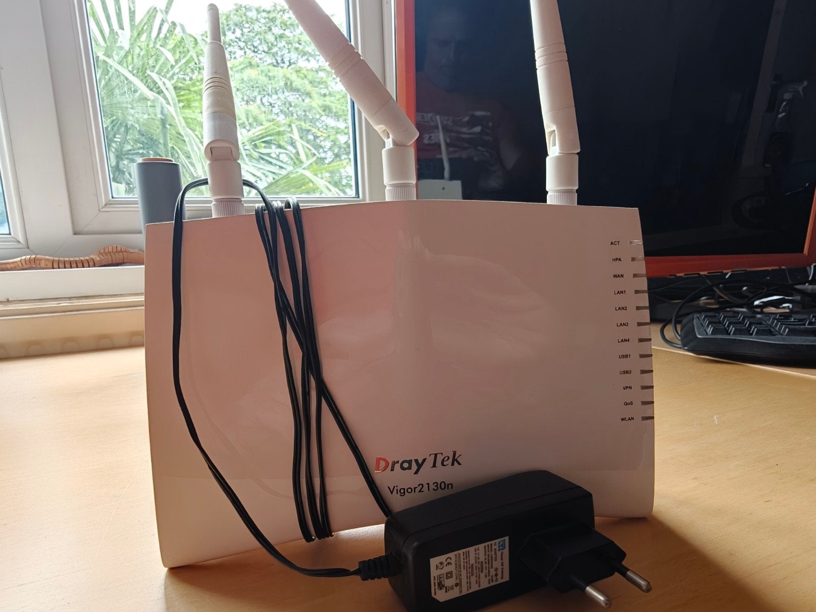 DrayTek Vigor2130n Router met WiFi, Ophalen of Verzenden