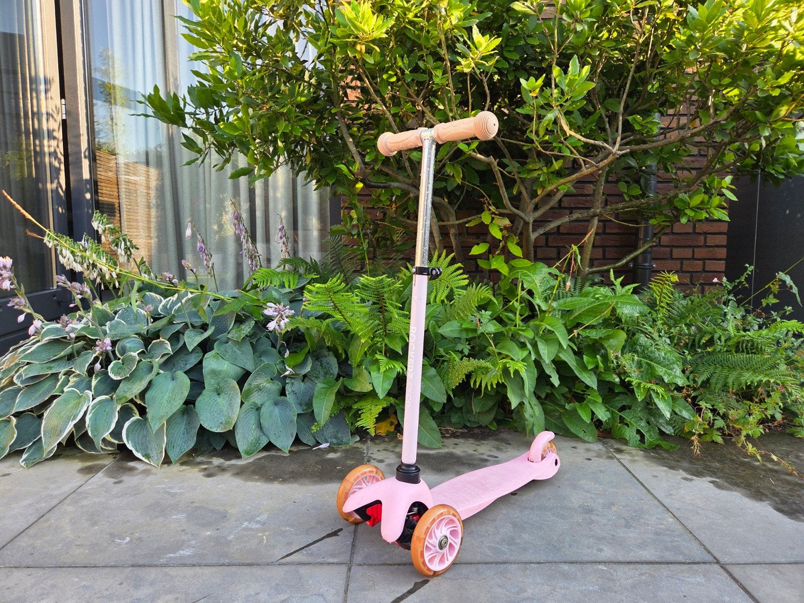 Roze step voor jonge kinderen - Rockerz Step, Fietsen en Brommers, Steps, Ophalen of Verzenden, Gebruikt, Gewone step, Rockerz Step