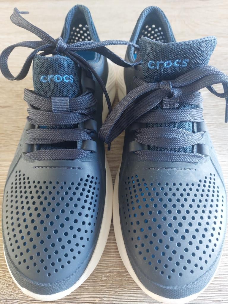 Sportieve crocs maat M7 39-40, Ophalen of Verzenden, Zo goed als nieuw, Overige merken