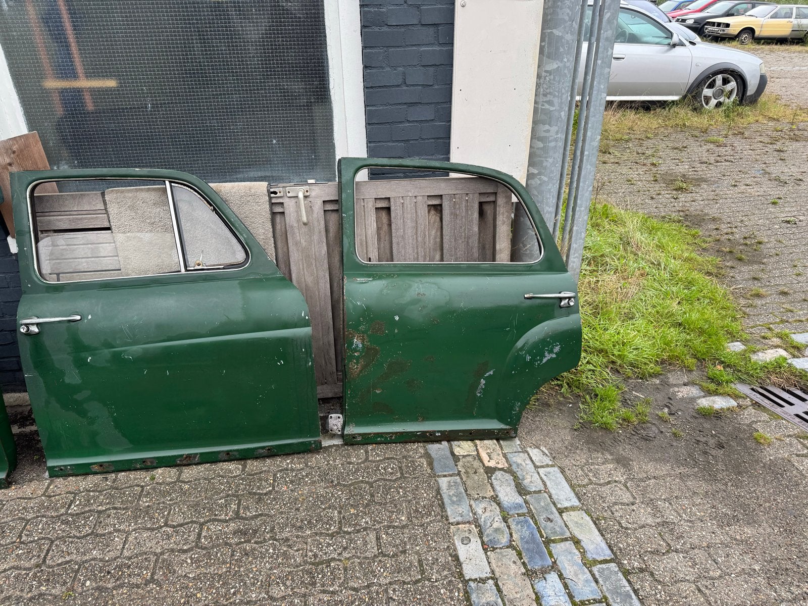 Diverse Mercedes plaatwerk en deuren (115, 123, 207, 306, 81, Ophalen of Verzenden, Gebruikt, Mercedes-Benz, Deur