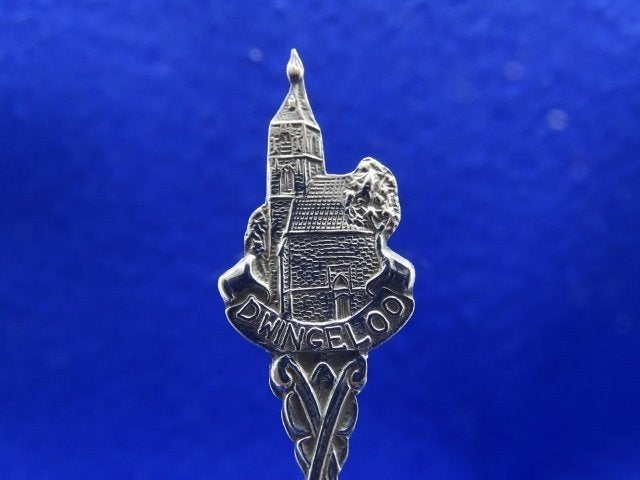 Lepeltje: Dwingeloo Kerk, Verzenden