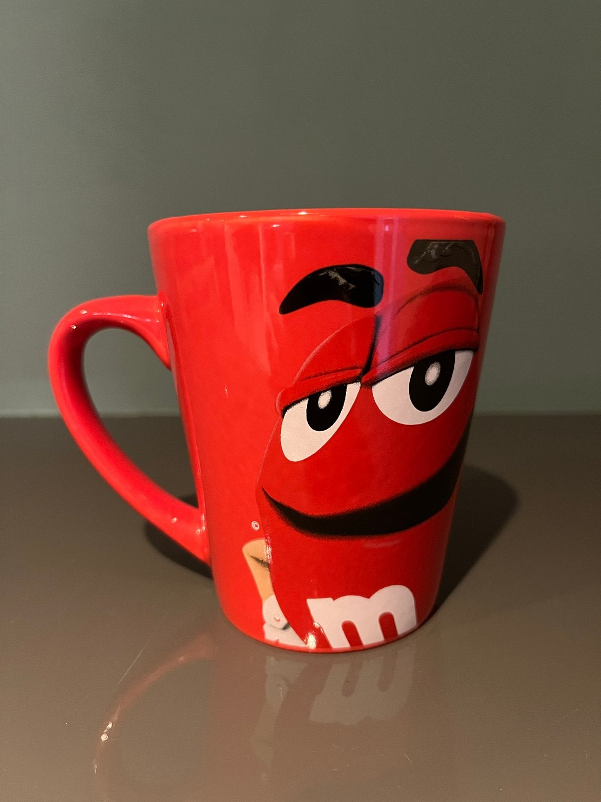 M&M's Rode Karakter Mok, Gebruikt, Ophalen of Verzenden, Modern, Rood