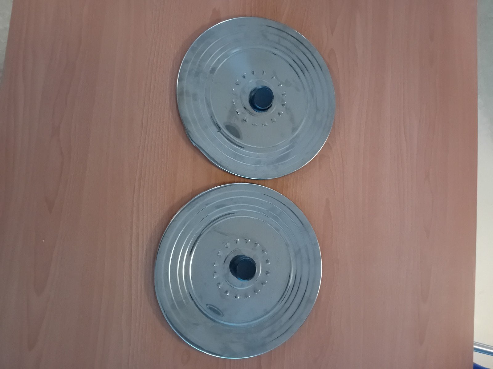 2 pandeksels doorsnee 32,5 cm, Ophalen