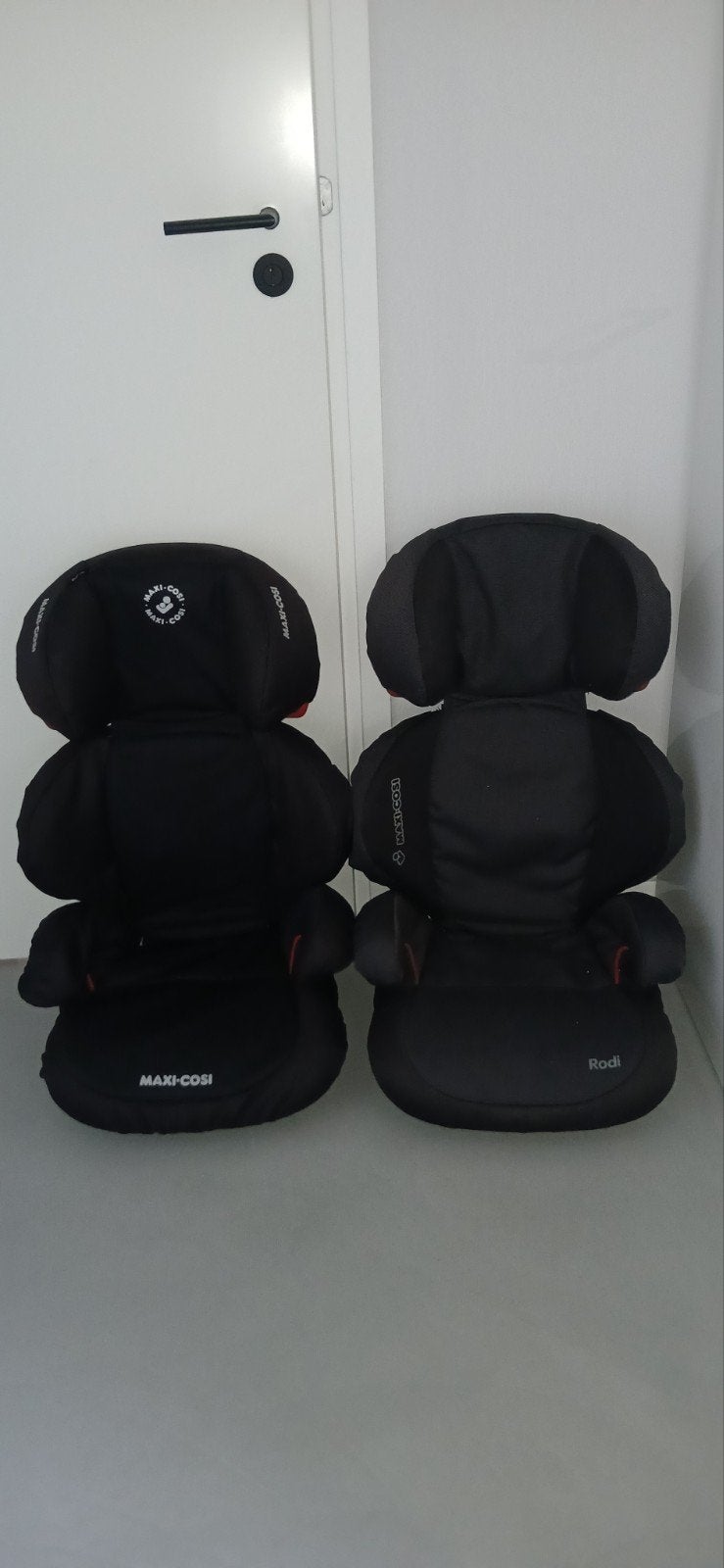 2 Maxi-Cosi Rodi SPS Autostoeltjes 15-36 kg izgs, Kinderen en Baby's, Autostoeltjes, Ophalen, Autogordel, 15 t/m 36 kg, Zo goed als nieuw
