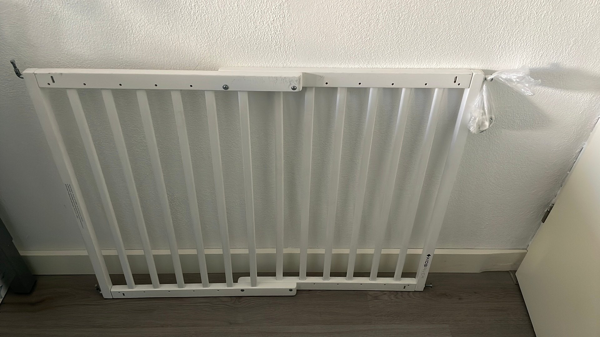 Wit traphekje Kidsriver, Ophalen, Gebruikt, 115 cm of meer, Schroefhekje