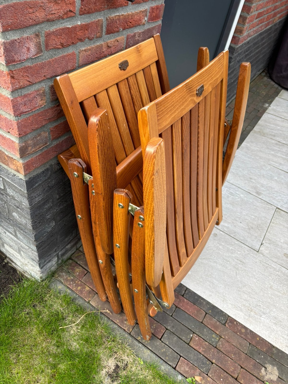 Verstelbare teakhouten tuinstoelen