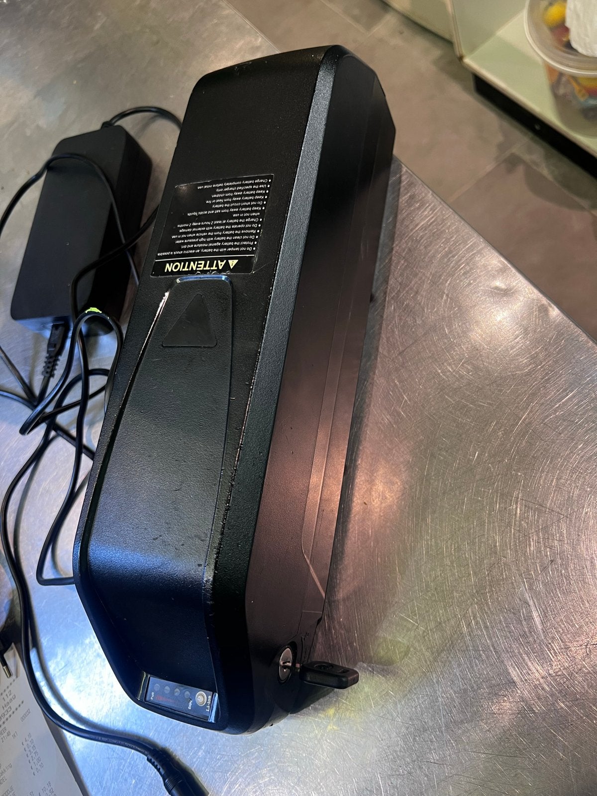 E-bike accu met lader - 48V 15Ah (720Wh), Ophalen of Verzenden, Gebruikt