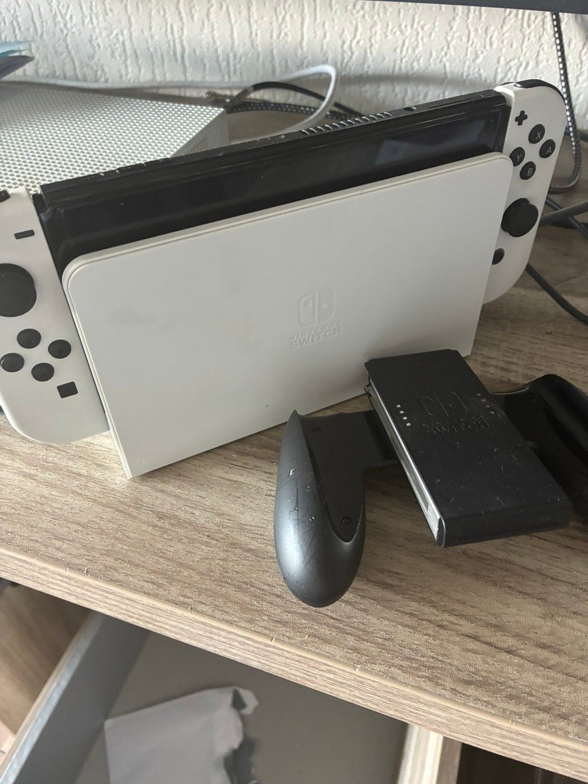 Nintendo switch oled te koop, Ophalen of Verzenden, Zo goed als nieuw, Met 1 controller, Switch Original