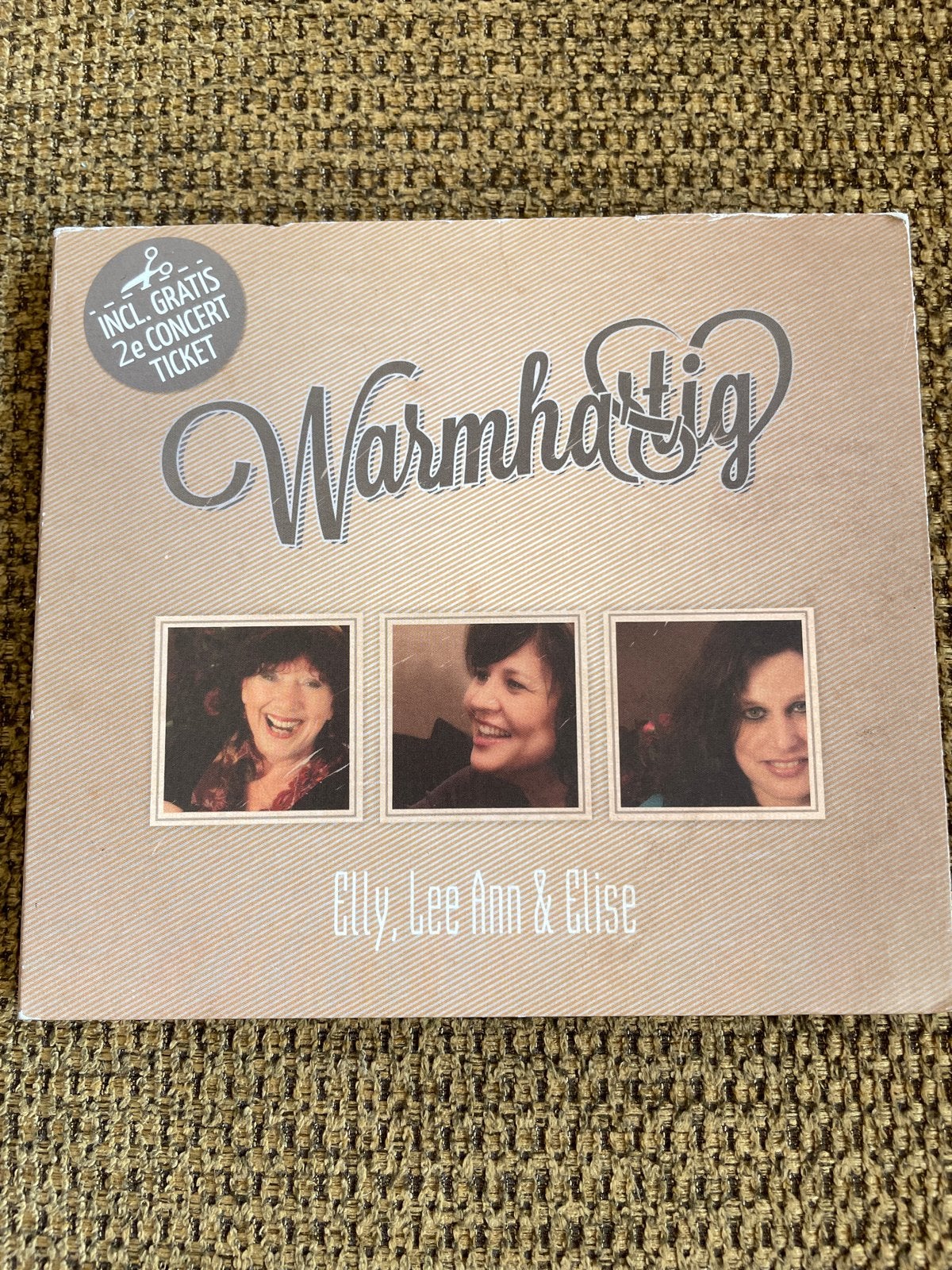 Warmhartig cd - Elly, Lee Ann & Elise, Overige genres, Ophalen of Verzenden, Zo goed als nieuw, Inclusief doosje