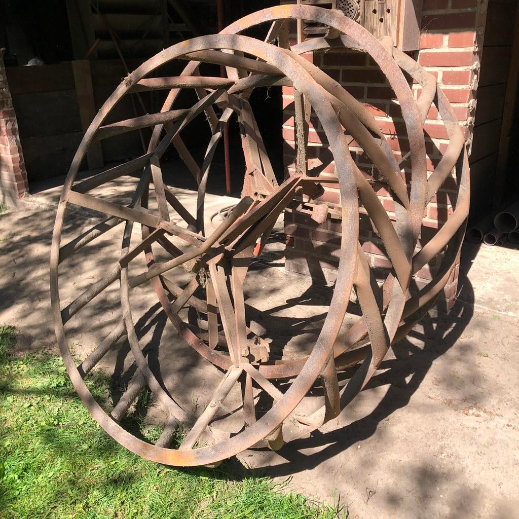 Kooiwielen 32 inch, Ophalen