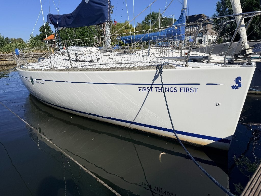 Beneteau first 2011, Watersport en Boten, Kajuitzeilboten en Zeiljachten, Ophalen, 8 pk, 70 cm, 1.90 meter