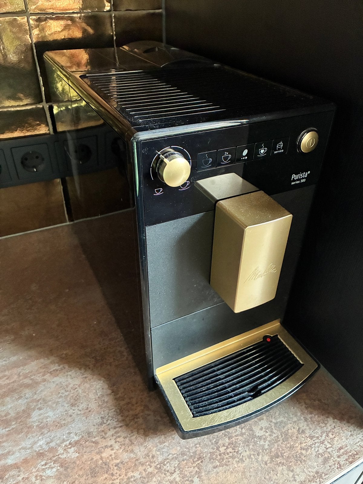 Melitta Purista set: volautomaat met melkopschuimer., Witgoed en Apparatuur, Koffiezetapparaten, Ophalen, Afneembaar waterreservoir