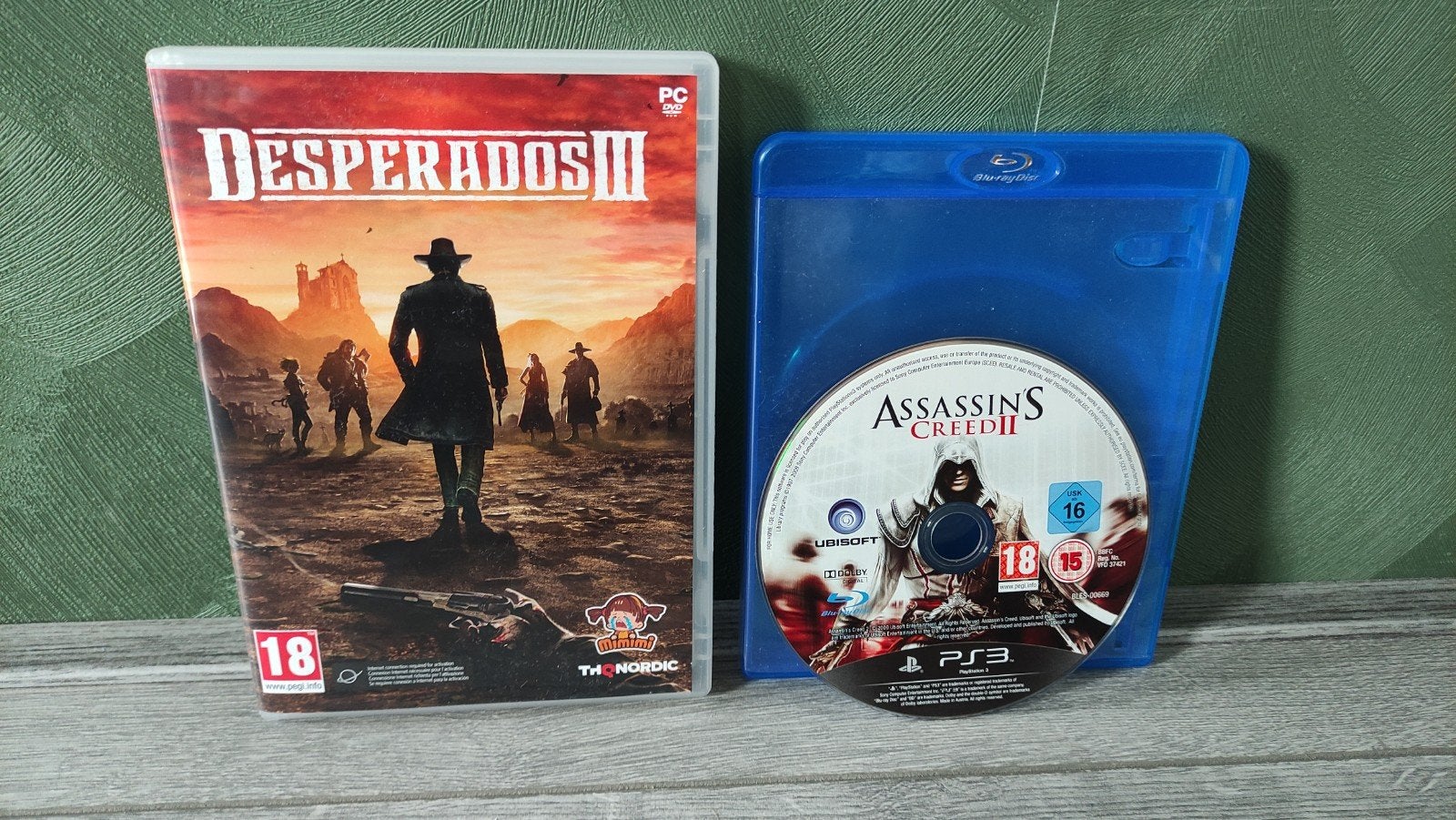Assassins creed 2 ps3 en gratis desperados 3 pc game, Ophalen of Verzenden, Zo goed als nieuw