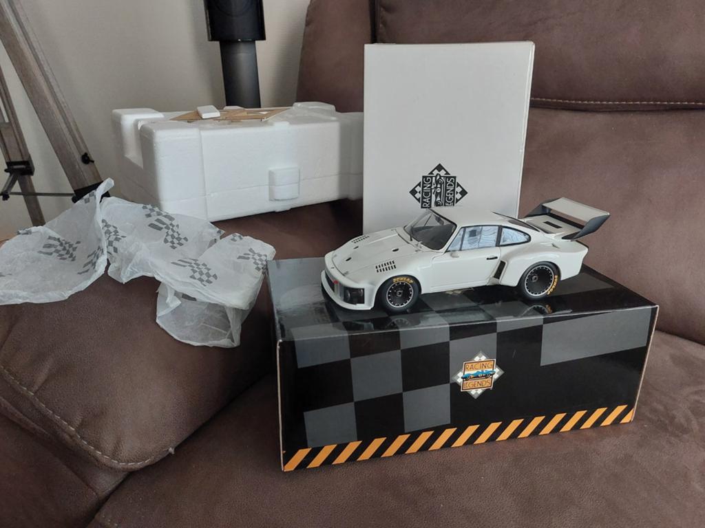 Exoto 1/18 Porsche 911 935, Hobby en Vrije tijd, Modelauto's | 1:18, Ophalen of Verzenden, Zo goed als nieuw, Auto, Overige merken