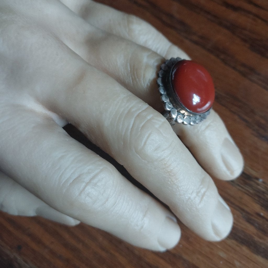Zilvere ring met Carneool maat 17,5, Overige kleuren, Nieuw, Ophalen of Verzenden, 17 tot 18