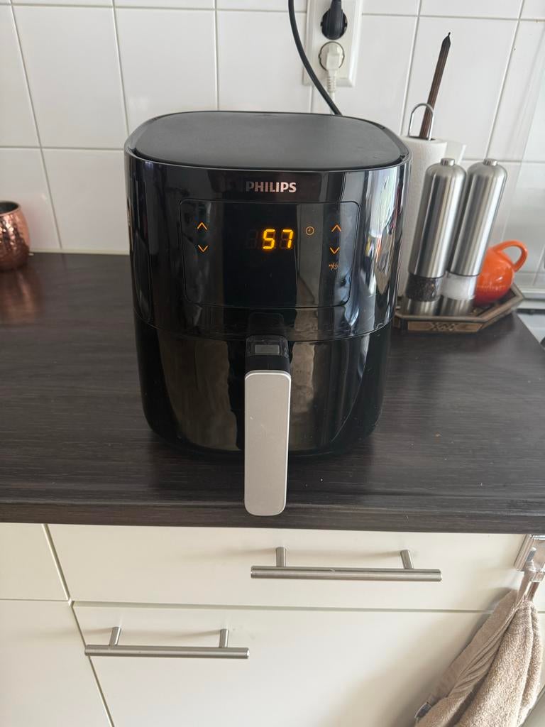 Philips Airfryer HD9252/70 Essential L - Goed Werkend, Ophalen of Verzenden, Gebruikt, Airfryer, 1000 t/m 1499 gram