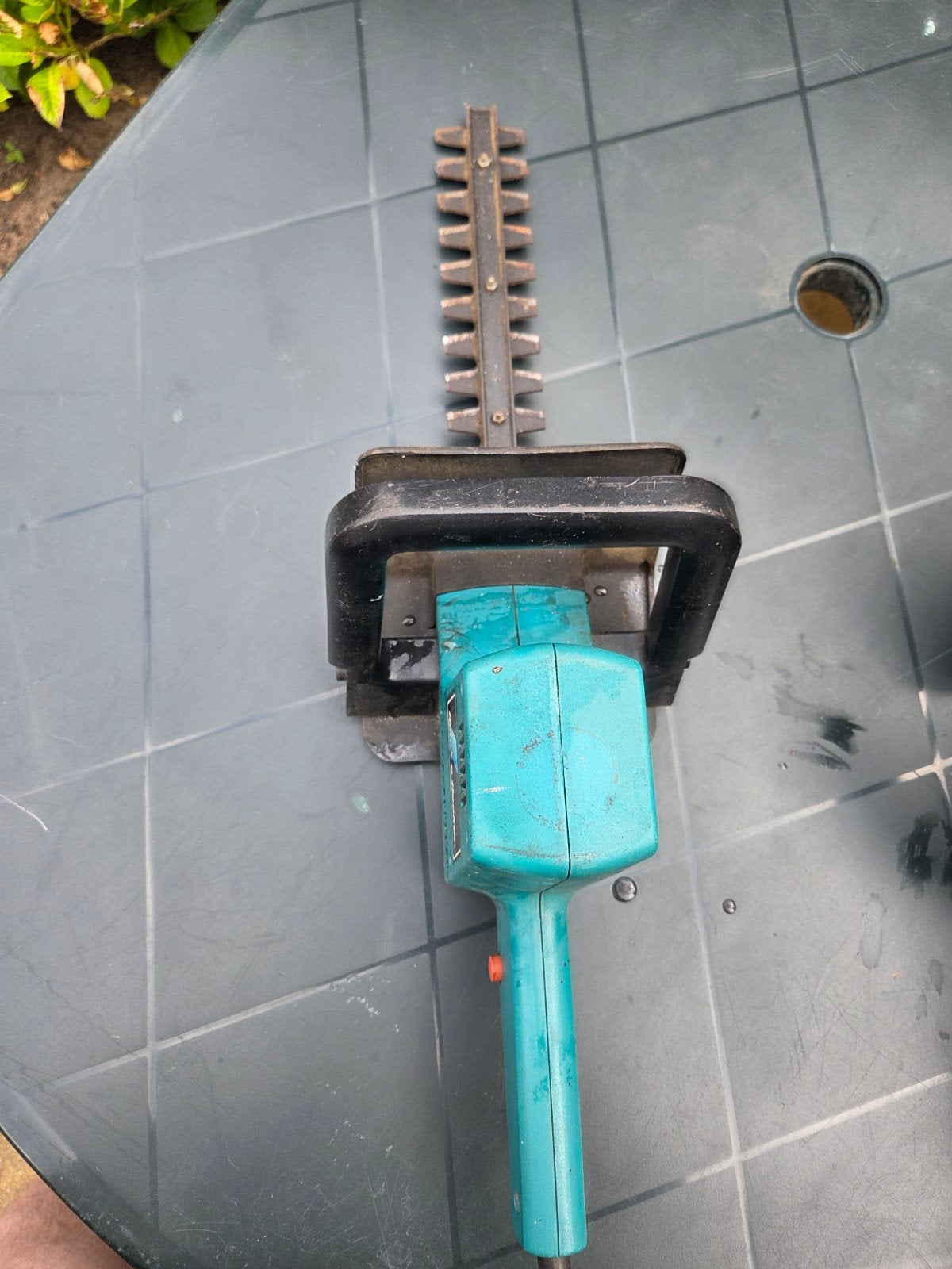 Black & Decker Elektrische Snoeischaar GC330, Ophalen, Gebruikt, Elektrisch, Black & Decker