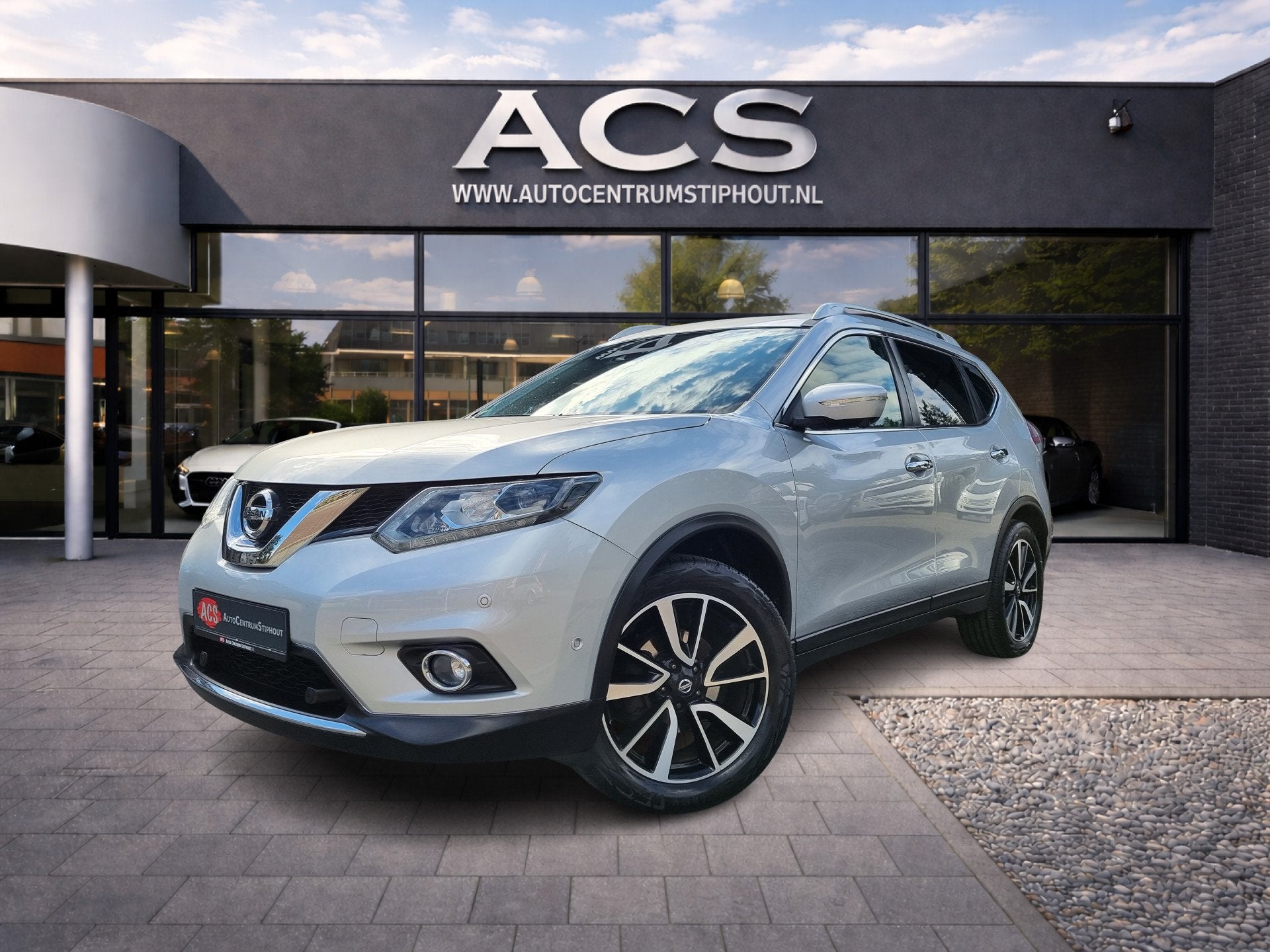 Nissan X-Trail 1.6 DIG-T Tekna | Dealerauto | Alle opties |, Voorwielaandrijving, Dealer onderhouden, Euro 6, 4 cilinders