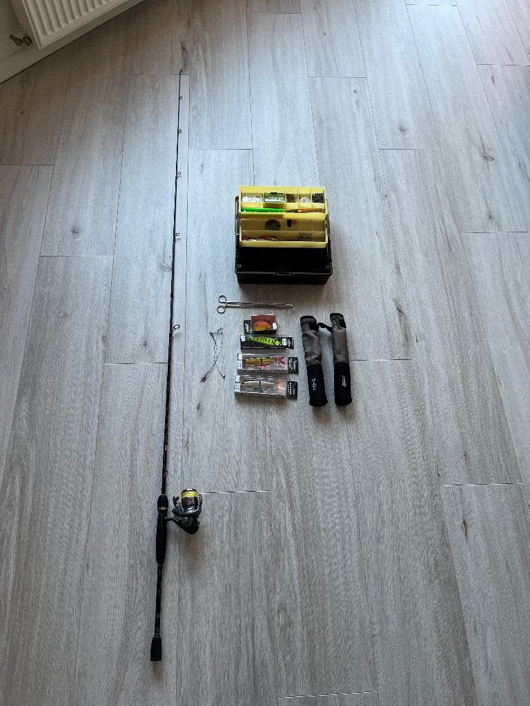 Abu Garcia Venerate + Okuma Revenger Pro RVP 30 molen, Ophalen, Zo goed als nieuw, Werphengel