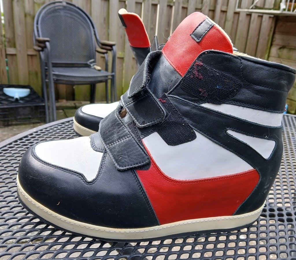 sneakers  mt 42, Ophalen of Verzenden, Rood, Sneakers of Gympen, Zo goed als nieuw