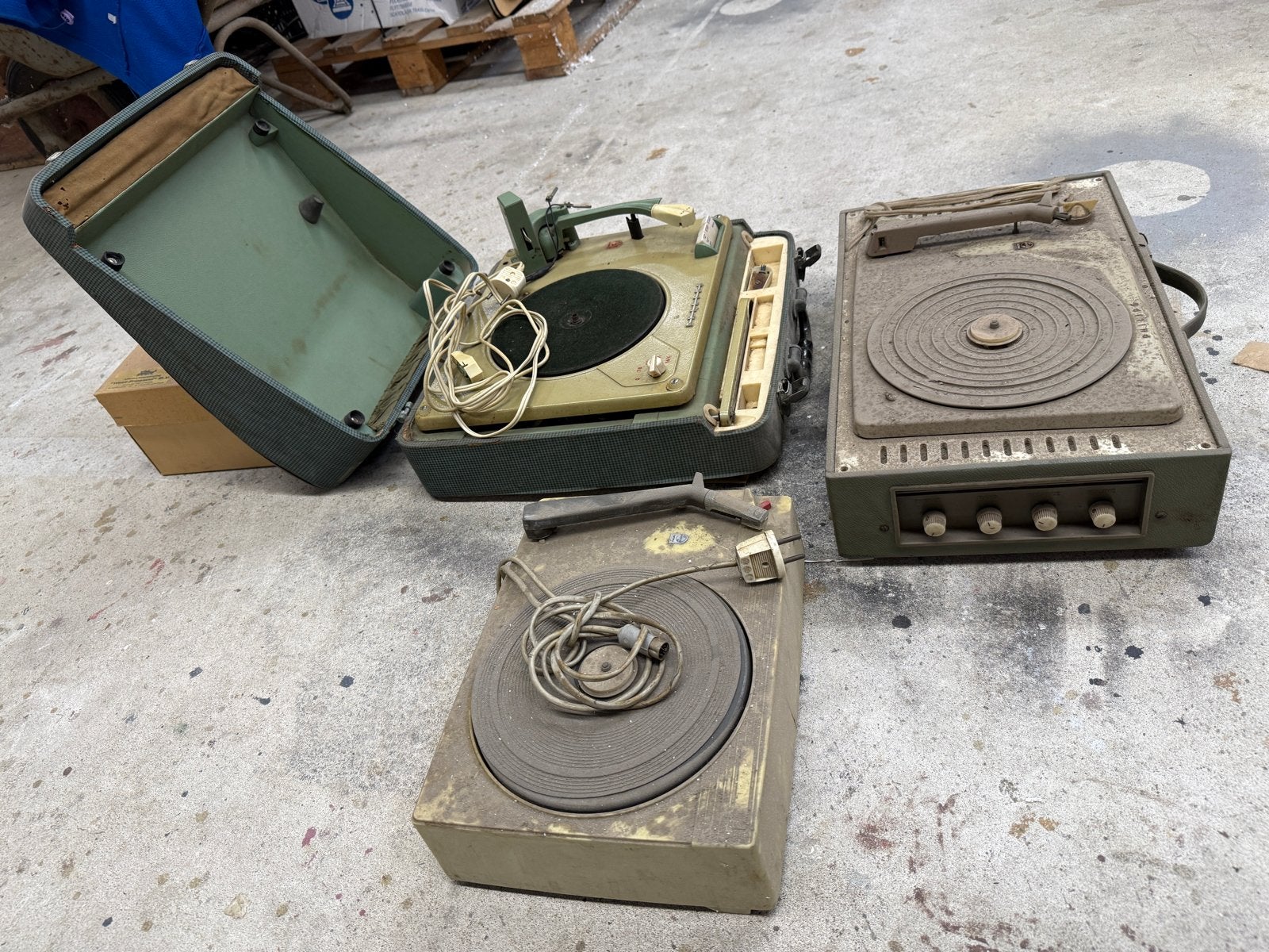 3 Vintage Philips Platenspelers - Opknappers, Ophalen, Gebruikt, Platenspeler, Philips