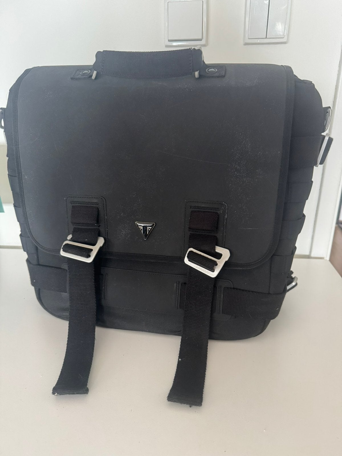 Triumph Rugged Pannier A9510433 zijtas ZONDER BEUGEL, Motoren, Ophalen of Verzenden, Zo goed als nieuw