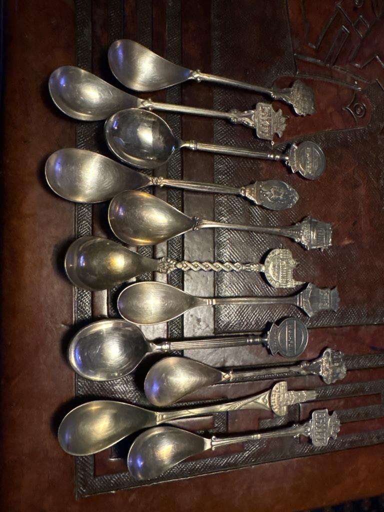 Verzilverde steden lepeltjes, Ophalen of Verzenden