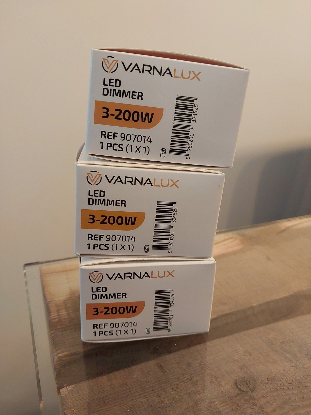 Varnalux LED Dimmer 3-200W (3 stuks), 60 watt of meer, Dimbaar, Nieuw, Overige fittingen