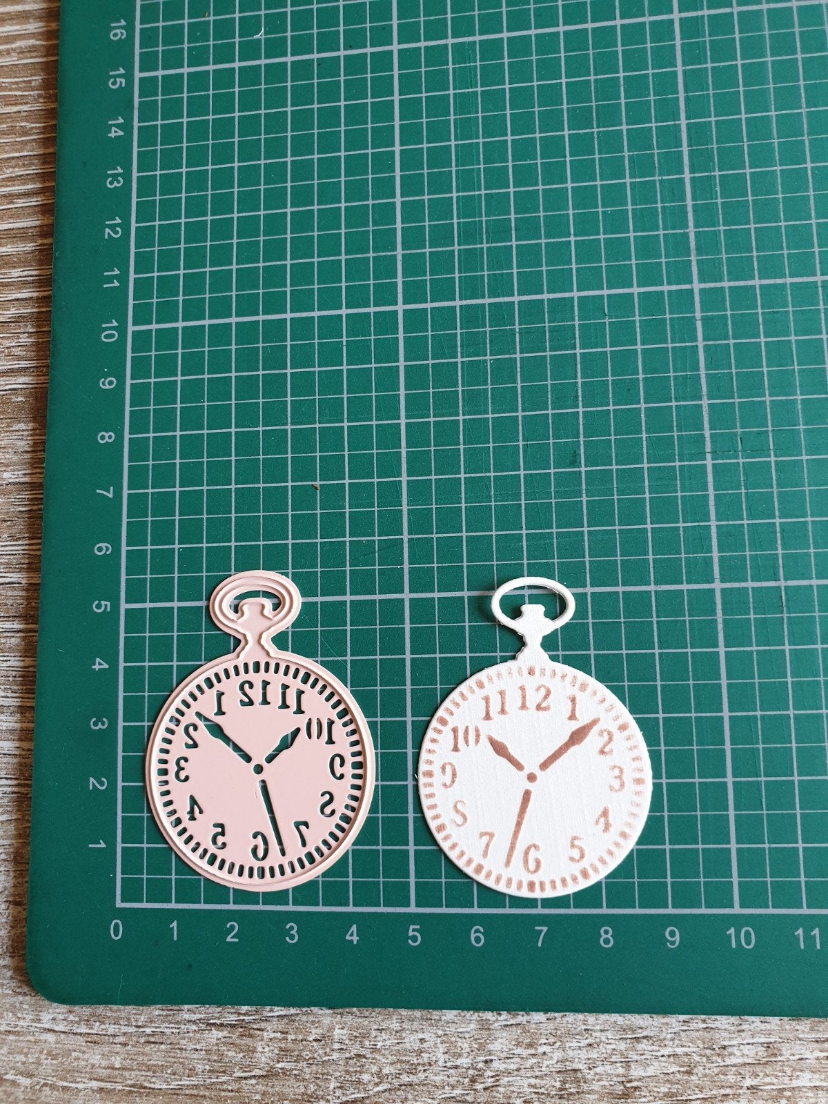 Joy crafts snijmal zakhorloge, Verzenden, Zo goed als nieuw, Overige thema's, Pons of Mal