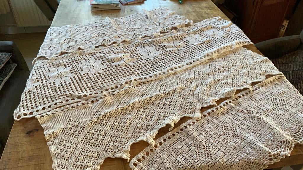 Gehaakte gordijntjes, Ophalen, Zo goed als nieuw, Haken, Overige typen