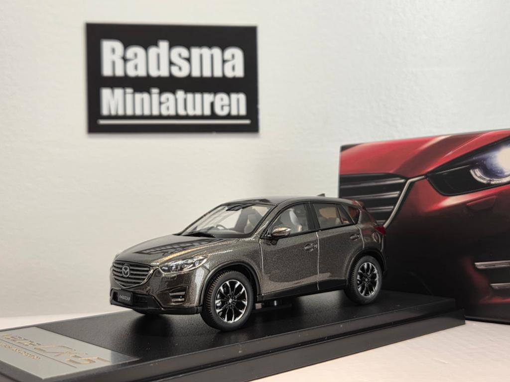 Mazda CX-5 2015 - Titanium Flash Mica - 1:43 Hi-Story dealer, Overige merken, Auto, Hi-Story dealerpack, Nieuw