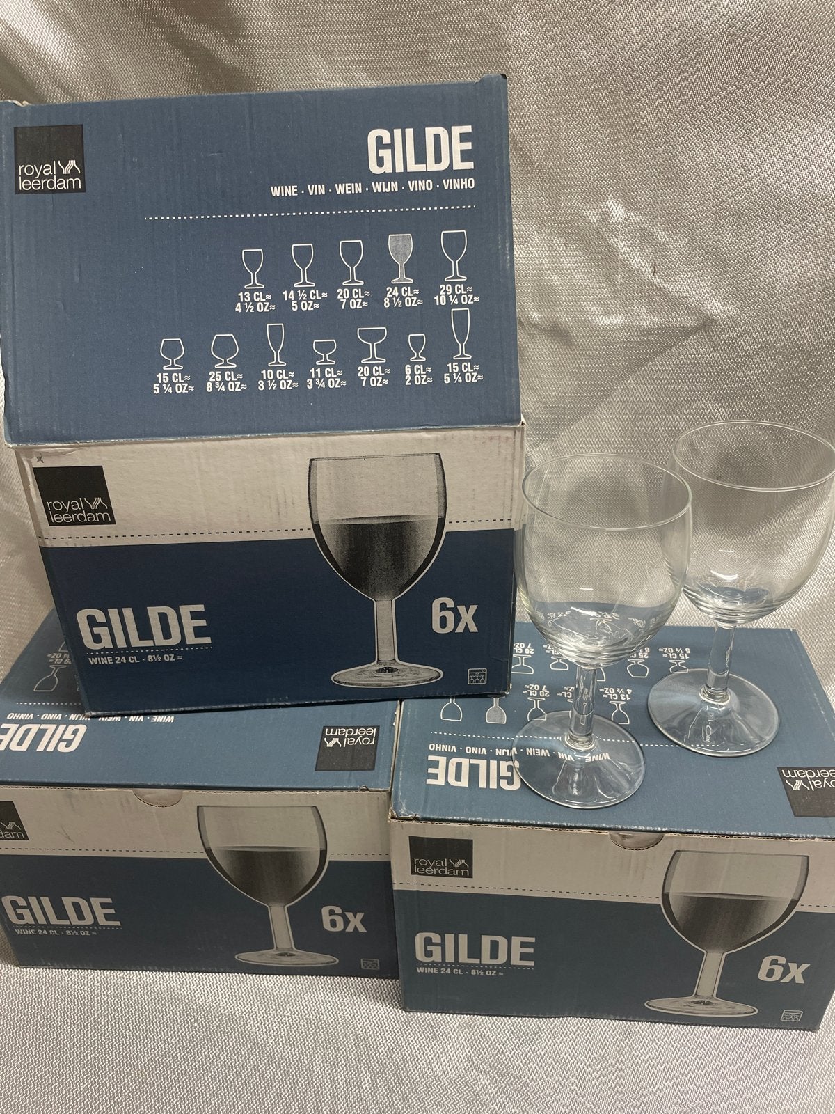 18 Royal Leerdam Gilde wijnglazen 24 cl - Nieuw in doos, Huis en Inrichting, Ophalen, Glas of Glazen, Overige merken, Nieuw