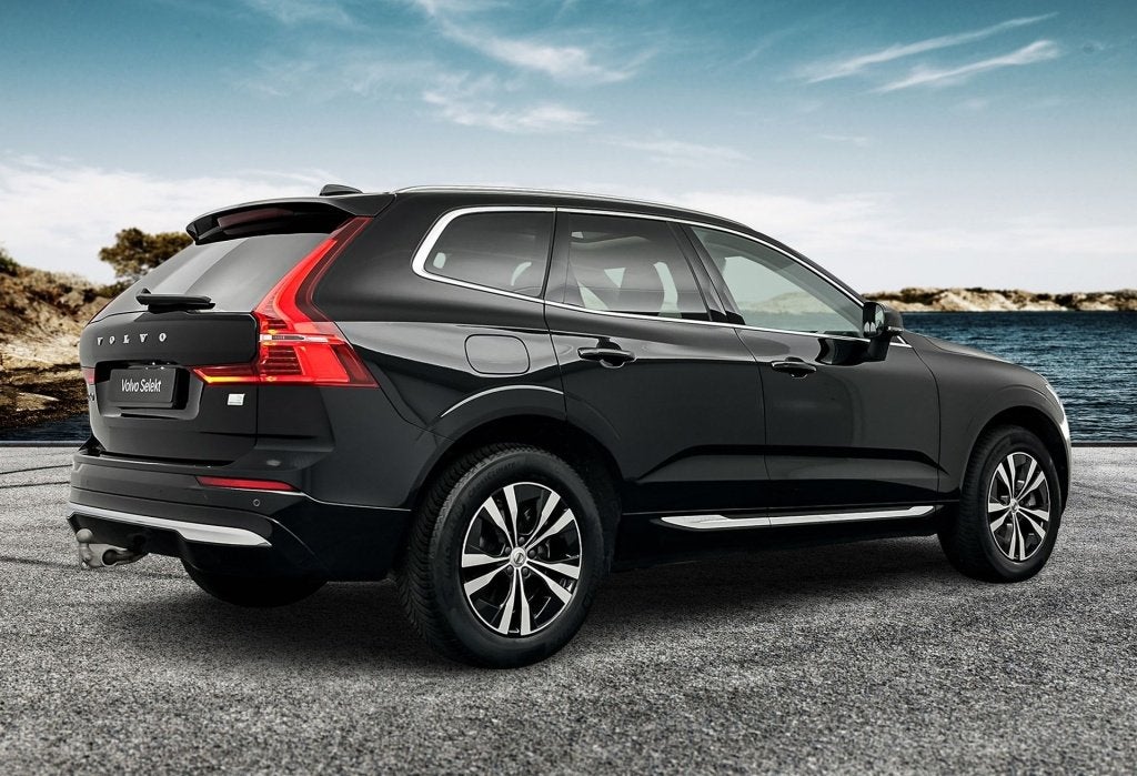 Volvo XC60 T6 398PK Recharge Ultra Bright| Trekhaak| Pano| A, Auto's, Automaat, Dealer onderhouden, Gebruikt, Zwart