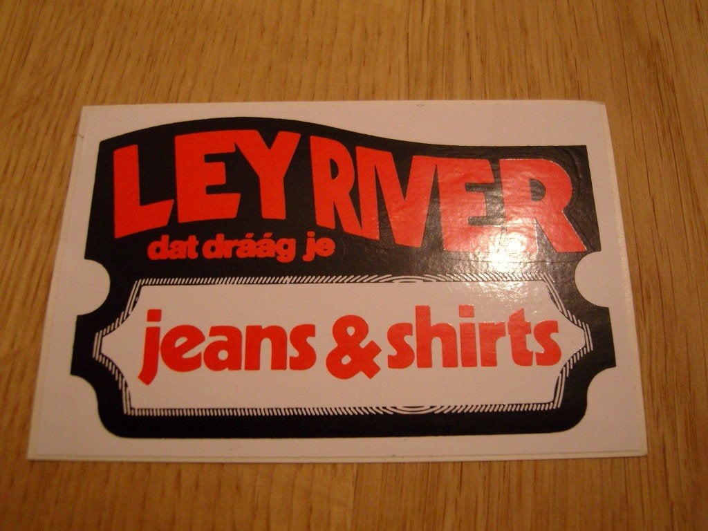 sticker LEY RIVER dat dráág je  Jeans & Shirts, Ophalen, Zo goed als nieuw